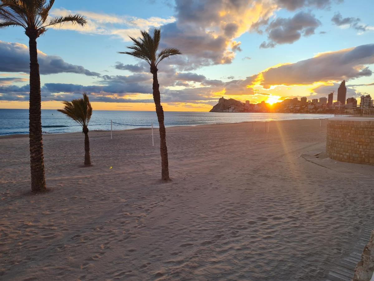 Апартаменты Sunny Morning Of Costa Blanca - Sunset Waves Бенидорм Экстерьер фото